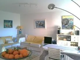 Les Terrasses De Clair - Le Lavandou, 2 Bedrooms, 4 Persons Hotel